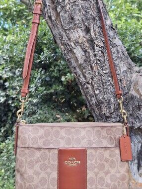 Coach Kitt Messinger Bag-like New